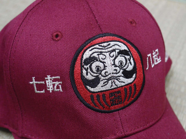 NEVER GIVE UP DARUMA CAP