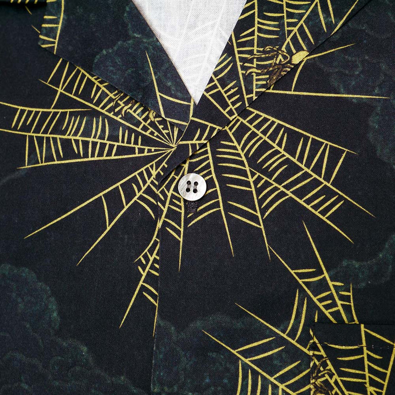 Spider Firth Illustration Opening Collar Shirt