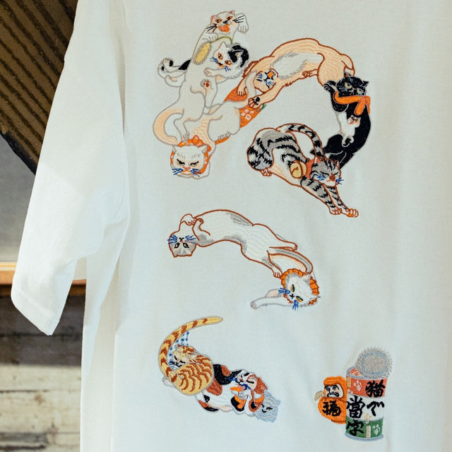 だるま商店 猫 EMBROIDERY TEE