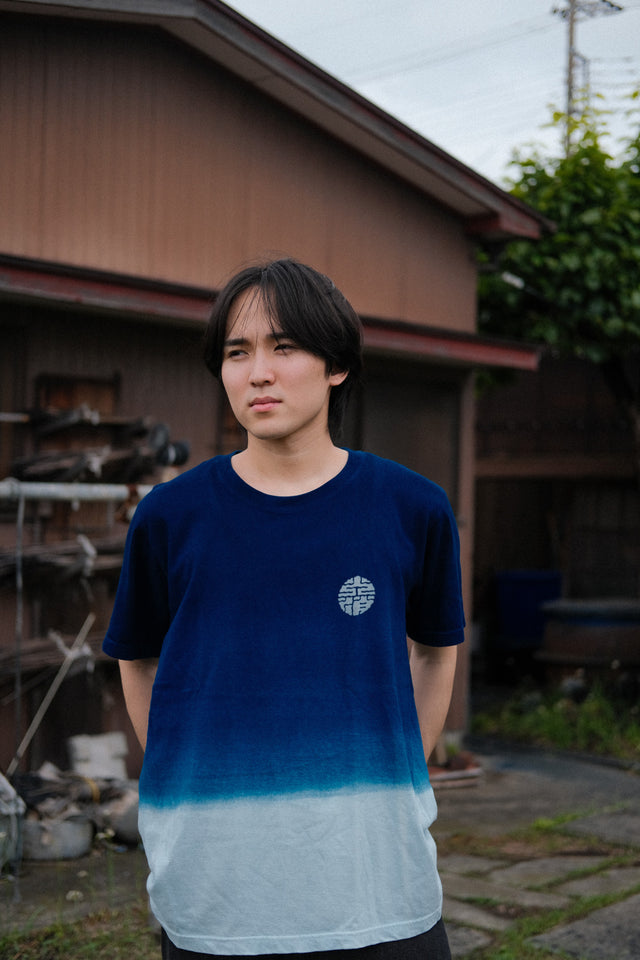 INDIGO DYED TEE (Gradation dyeing)