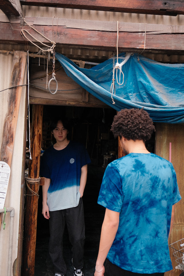 INDIGO DYED TEE (Unevenly dyeing)