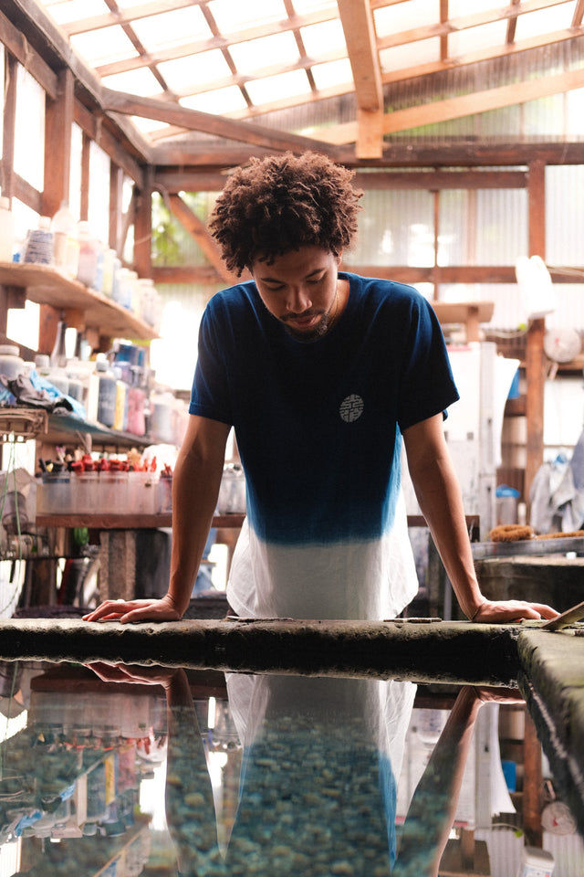 INDIGO DYED TEE (Gradation dyeing)