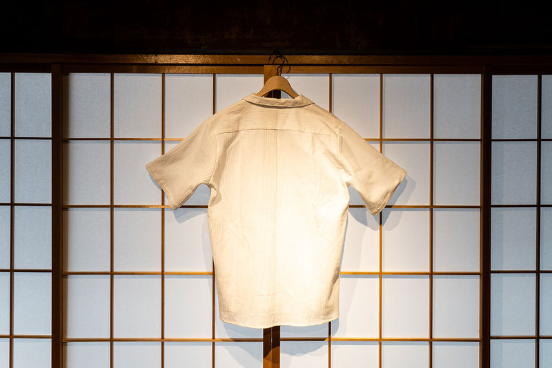 Takashima Chijimi Oni-yōryu Collard Shirt (White)