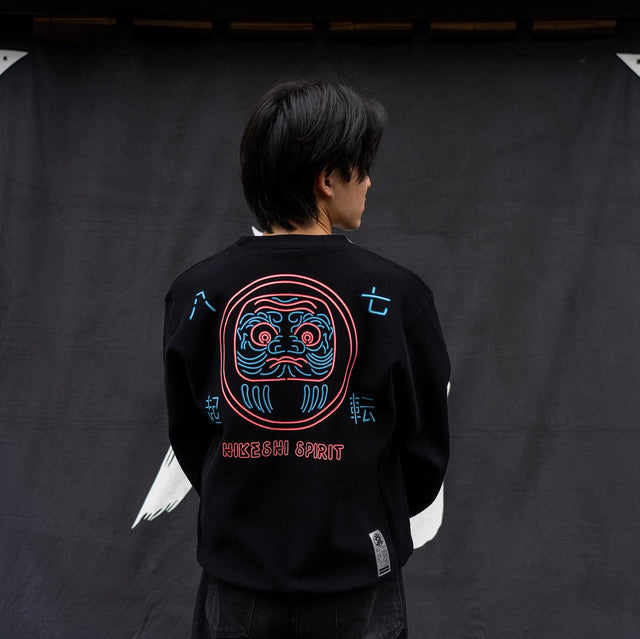 ［OUTLET］NEON DARUMA SWEAT SHIRT